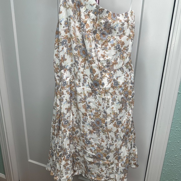 Abercrombie & Fitch Floral Mini dress Cream Blue, one shoulder small spring chic - Picture 2 of 4